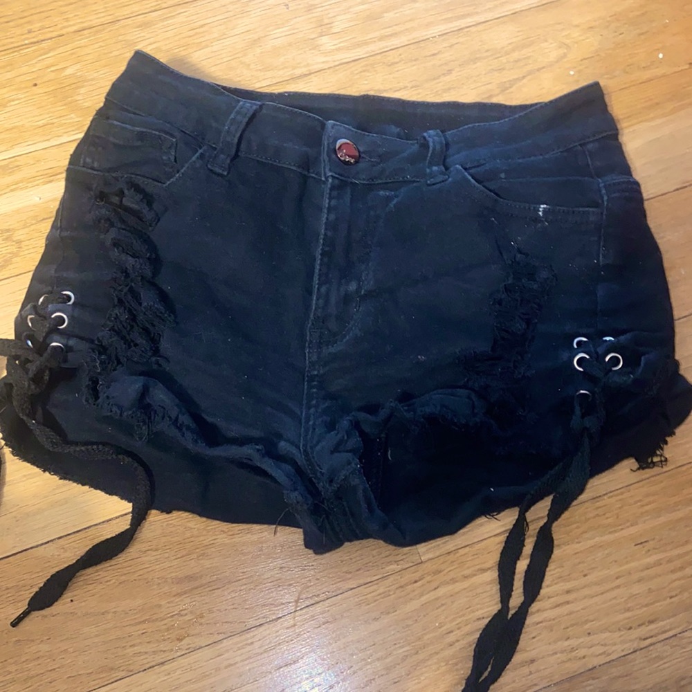 Black stretchy black jean shorts